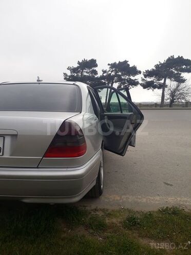 Mercedes C 280 1999, 200,000 km - 2.8 l - Bakı