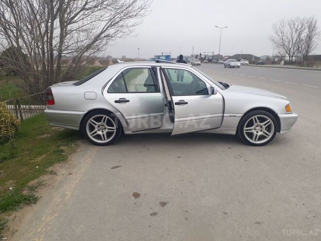 Mercedes C 280 1999, 200,000 km - 2.8 l - Bakı