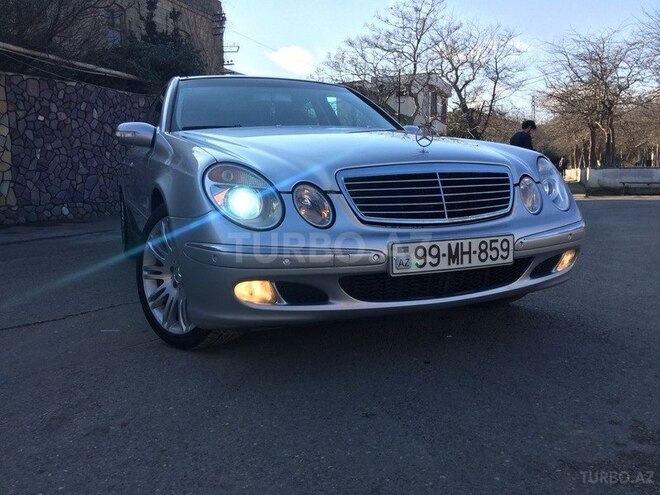 Mercedes E 220 2002, 240,705 km - 2.2 l - Bakı