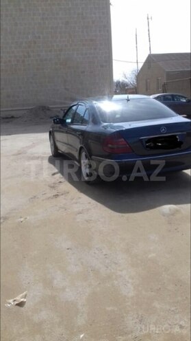 Mercedes E 220 2003, 226,000 km - 2.2 л - Bakı