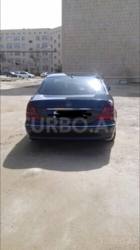 Mercedes E 220 2003, 226,000 km - 2.2 л - Bakı