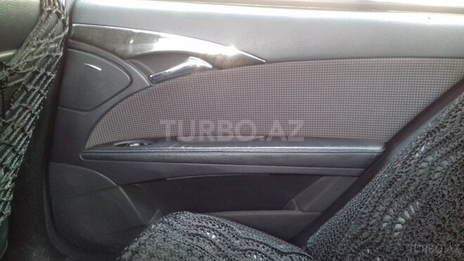 Mercedes E 220 2003, 226,000 km - 2.2 л - Bakı
