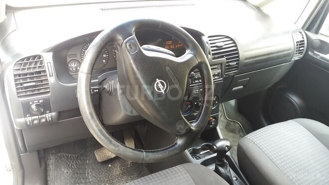Opel Zafira 2003, 179,500 km - 2.2 l - Sumqayıt