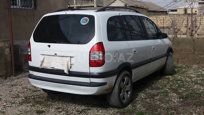 Opel Zafira 2003, 179,500 km - 2.2 l - Sumqayıt