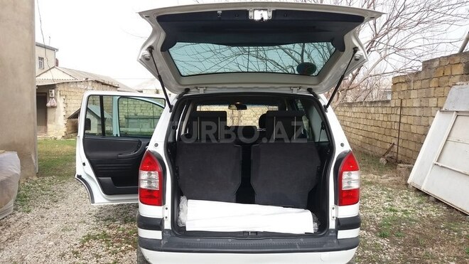 Opel Zafira 2003, 179,500 km - 2.2 l - Sumqayıt