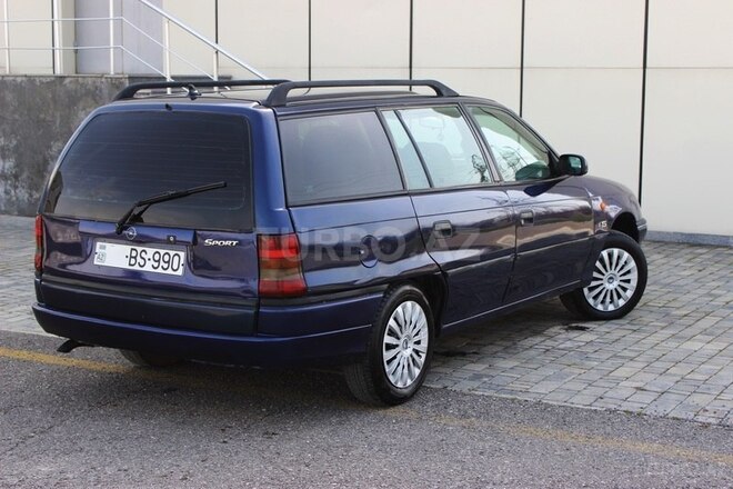 Opel Astra 1997, 341,000 km - 1.8 л - Xaçmaz
