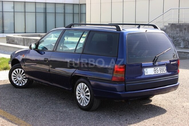 Opel Astra 1997, 341,000 km - 1.8 л - Xaçmaz