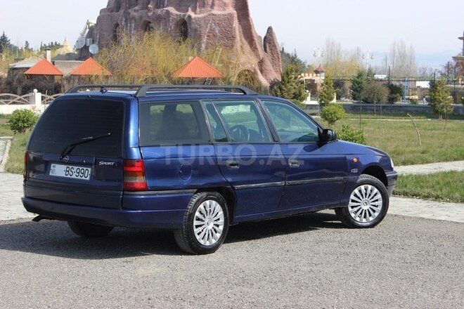 Opel Astra 1997, 341,000 km - 1.8 л - Xaçmaz