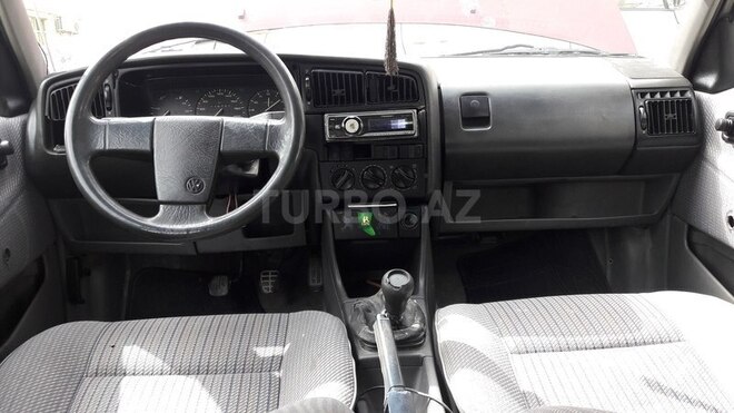 Volkswagen Passat 1991, 276,000 km - 1.8 l - Bakı
