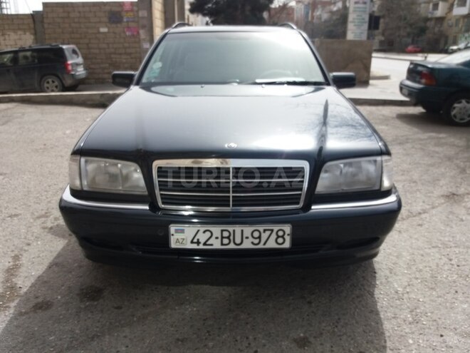 Mercedes C 220 1998, 318,000 km - 2.2 l - Bakı