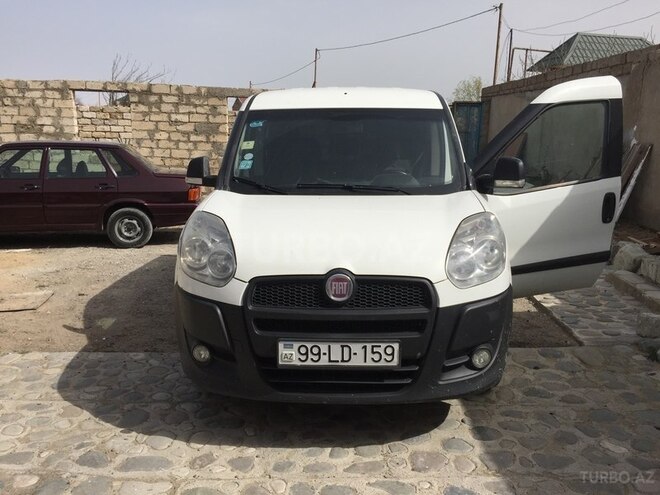 Fiat Doblo 2012, 130,000 km - 1.4 l - Bakı