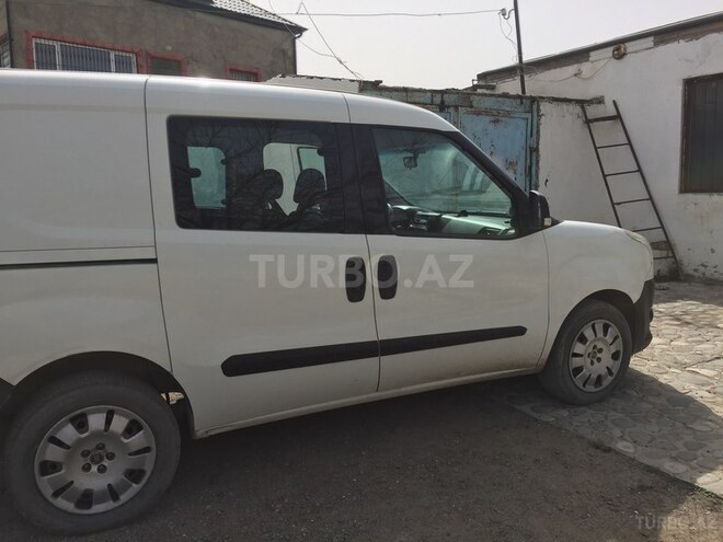 Fiat Doblo 2012, 130,000 km - 1.4 l - Bakı