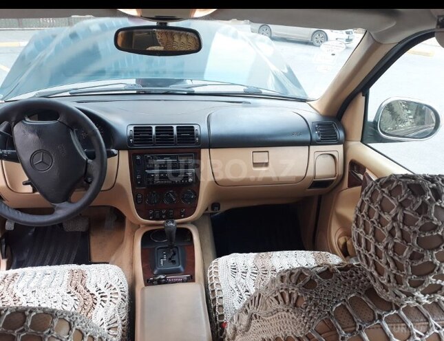 Mercedes ML 320 1998, 200,000 km - 3.2 l - Bakı
