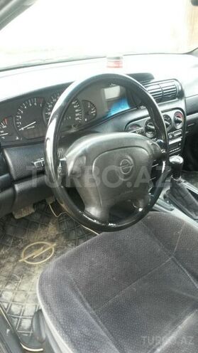 Opel Omega 1995, 300 km - 2.0 л - Bakı