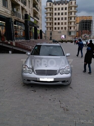 Mercedes C 200 2001, 218,000 km - 2.0 л - Bakı