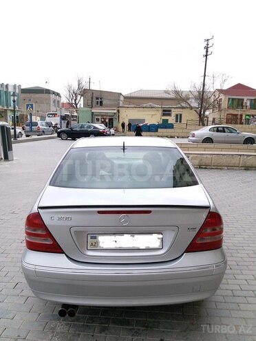 Mercedes C 200 2001, 218,000 km - 2.0 л - Bakı