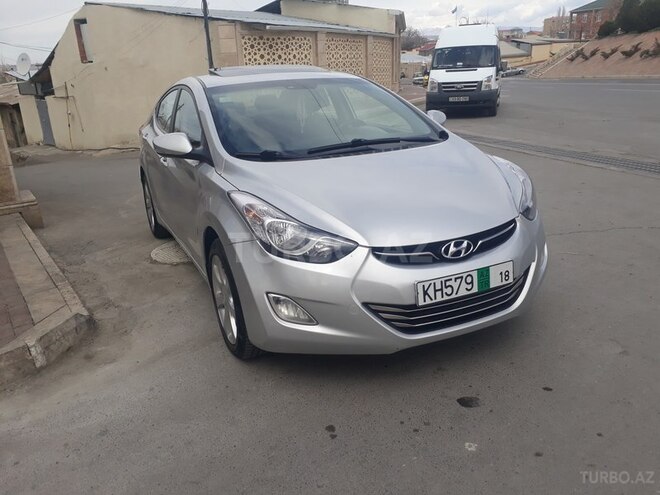 Hyundai Elantra 2013, 68,000 km - 1.8 l - Naxçıvan