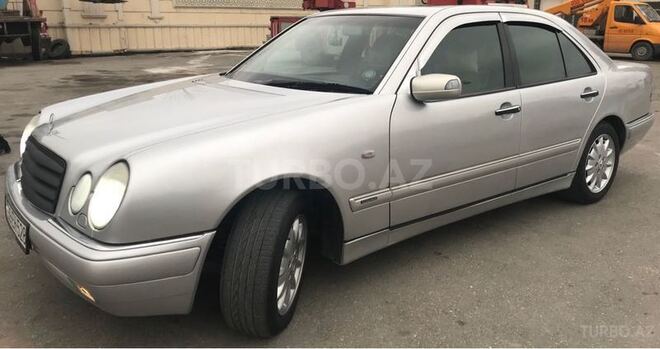 Mercedes E 230 1997, 342,000 km - 2.3 l - Bakı