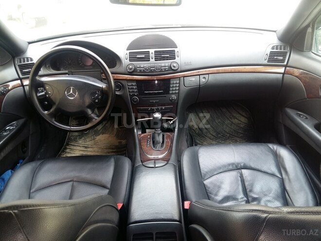 Mercedes E 220 2004, 222,222 km - 2.2 л - Şirvan