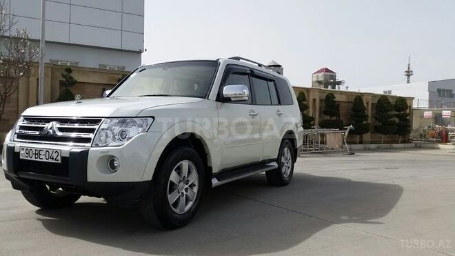 Mitsubishi Pajero 2008, 196,200 km - 1.9 l - Bakı