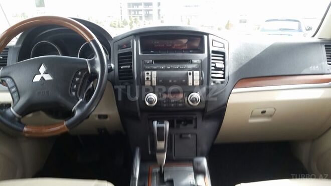 Mitsubishi Pajero 2008, 196,200 km - 1.9 l - Bakı