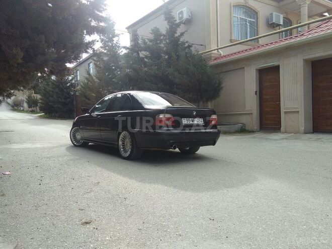 BMW 525 2001, 222,000 km - 2.5 л - Bakı