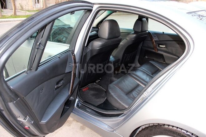BMW 530 2004, 228,000 km - 3.0 l - Bakı