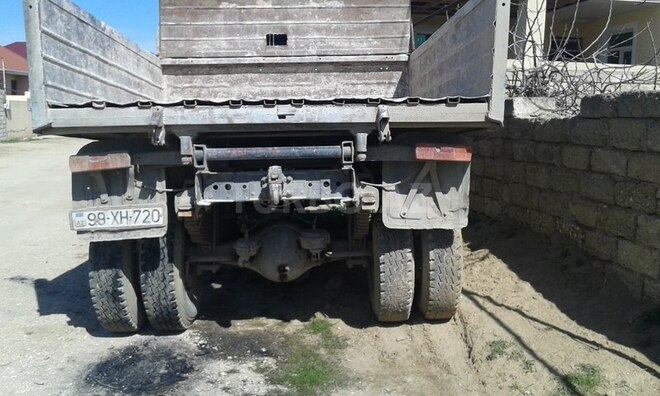ZIL 130 1983, 200,000 km - 6.0 l - Bakı