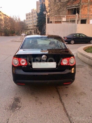 Volkswagen Jetta 2010, 137,000 km - 1.6 l - Bakı