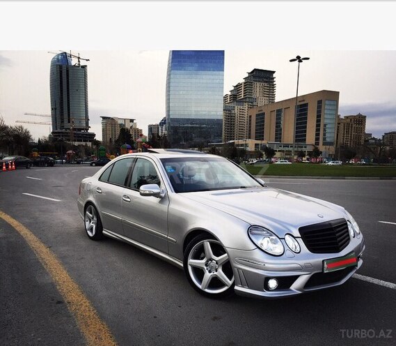 Mercedes E 240 2002, 242,000 km - 2.4 l - Bakı