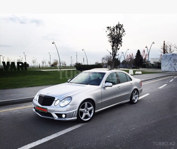 Mercedes E 320 2002, 236,000 km - 3.2 l - Bakı