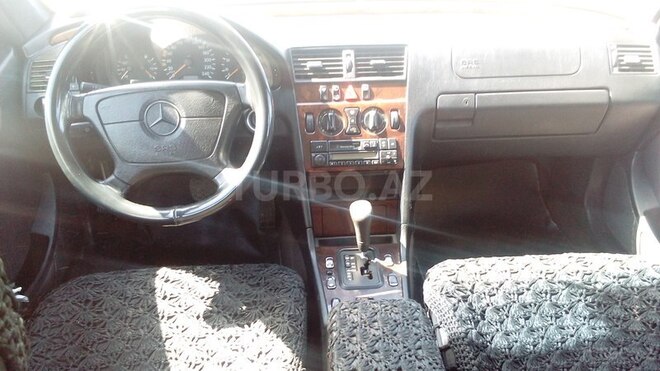 Mercedes C 180 1997, 207,000 km - 1.8 l - Bakı