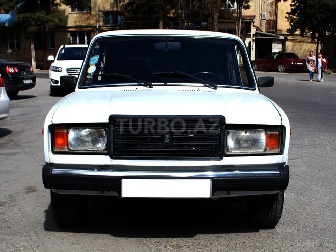 LADA (VAZ) 2107 2005, 256,000 km - 1.6 l - Bakı
