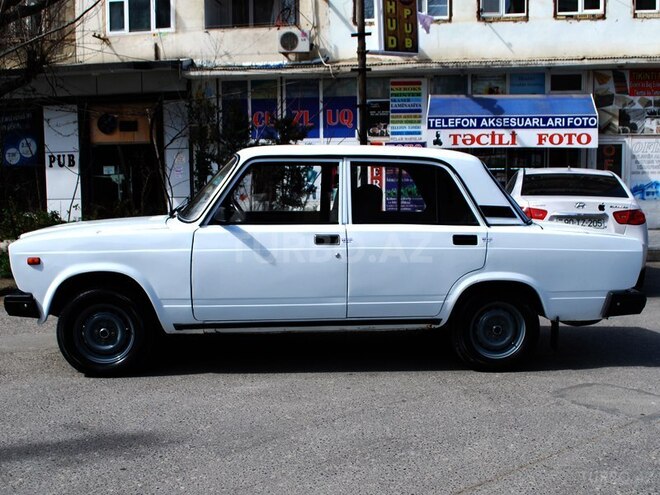 LADA (VAZ) 2107 2005, 256,000 km - 1.6 l - Bakı