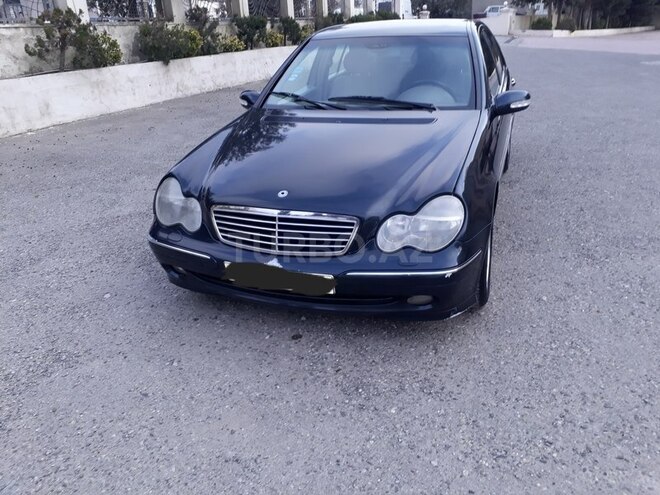 Mercedes C 240 2000, 258,000 km - 2.4 l - Bakı