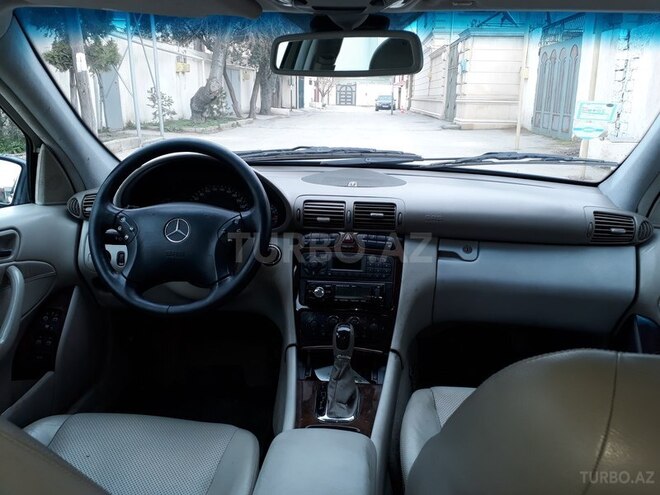 Mercedes C 240 2000, 258,000 km - 2.4 l - Bakı