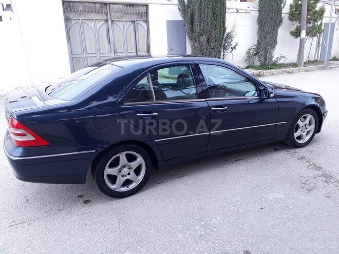 Mercedes C 240 2000, 258,000 km - 2.4 l - Bakı