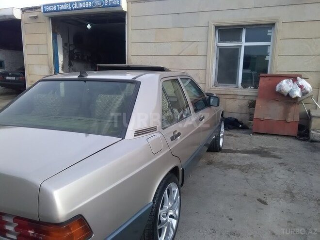 Mercedes 190 1991, 324,316 km - 1.8 l - Sumqayıt