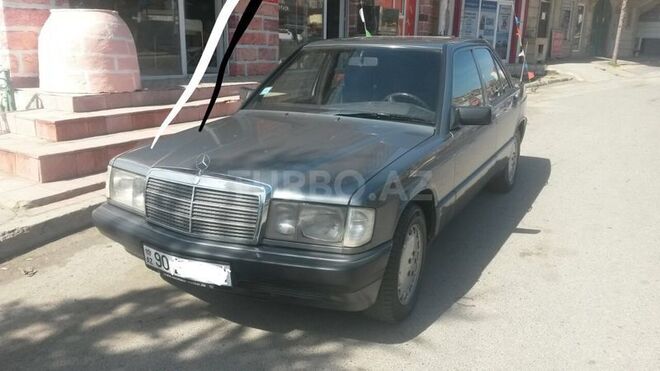 Mercedes 190 1991, 260,000 km - 1.8 l - Bakı