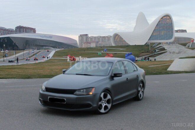 Volkswagen Jetta 2011, 64,000 km - 2.5 л - Bakı