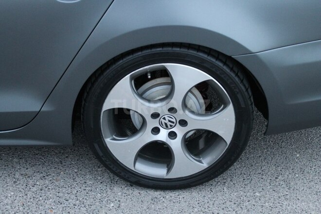 Volkswagen Jetta 2011, 64,000 km - 2.5 л - Bakı