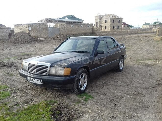 Mercedes 190 1991, 412,263 km - 2.0 l - Salyan