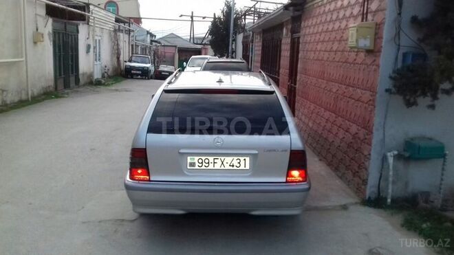 Mercedes C 220 1999, 294,316 km - 2.2 l - Bakı