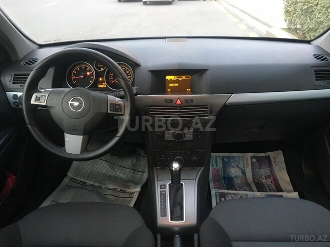 Opel Astra 2005, 124,600 km - 1.8 l - Bakı