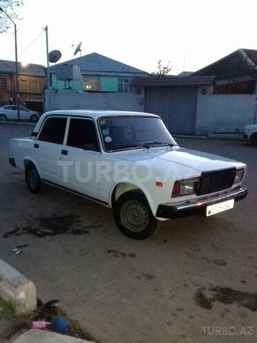 LADA (VAZ) 2107 2006, 12,000 km - 0.2 l - Gəncə