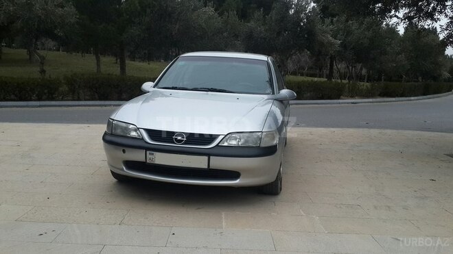Opel Vectra 1997, 236,000 km - 1.8 l - Bakı