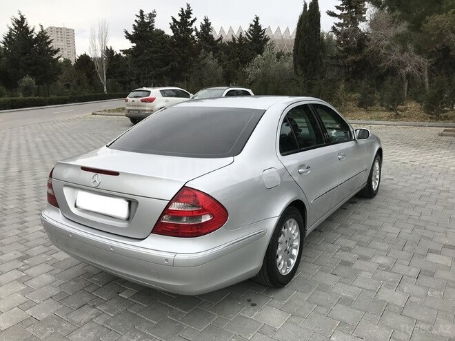 Mercedes E 220 2002, 220,500 km - 2.2 л - Bakı