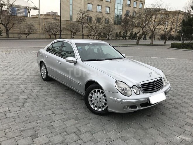 Mercedes E 220 2002, 220,500 km - 2.2 л - Bakı