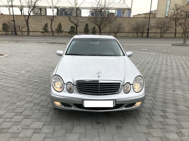 Mercedes E 220 2002, 220,500 km - 2.2 л - Bakı