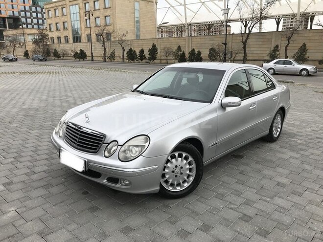 Mercedes E 220 2002, 220,500 km - 2.2 л - Bakı